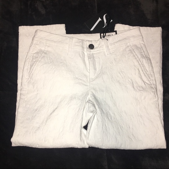 Simply Vera Vera Wang Capris - Picture 2 of 4